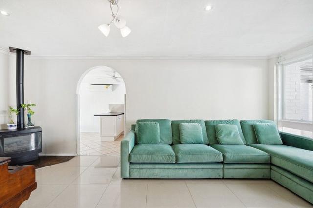 6 Eagle Street, WA 6025