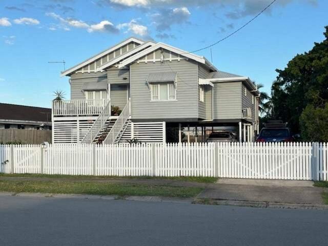 7 Symons Street, QLD 4740