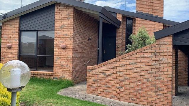 8 Wickham  Court, VIC 3224