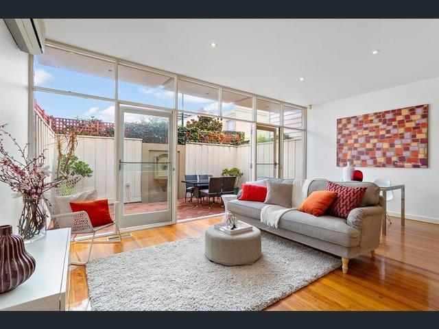 77 Moore  Street, VIC 3141
