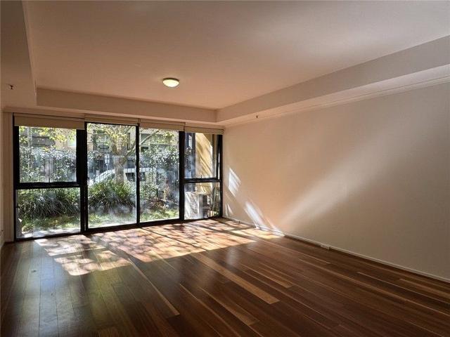 8/33 Jeffcott Street, VIC 3003