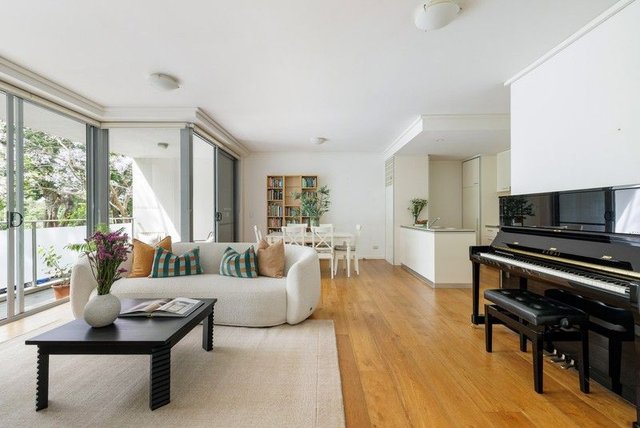 44/249 Chalmers Street, NSW 2016