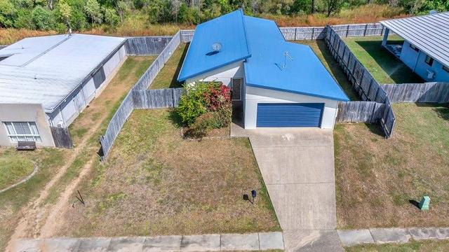 15 Sapphire Crescent, QLD 4805