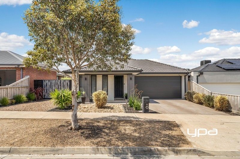 https://images.allhomes.com.au/property/photo/5e0bd573e124fe26cdca35c37594ea28_hd.jpg