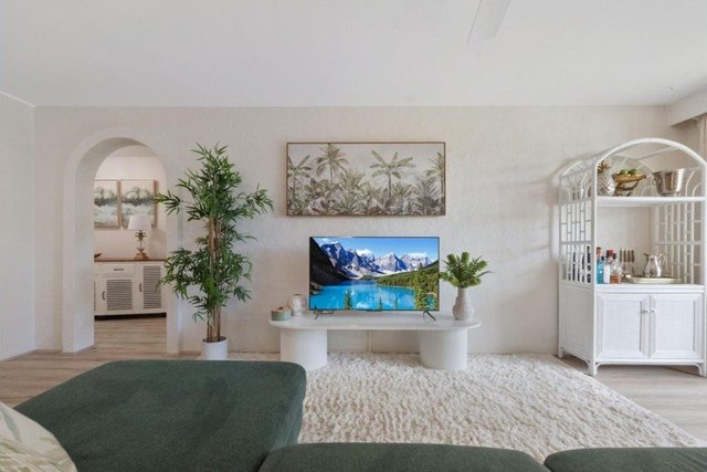 10/12 Patrick Lane, QLD 4066