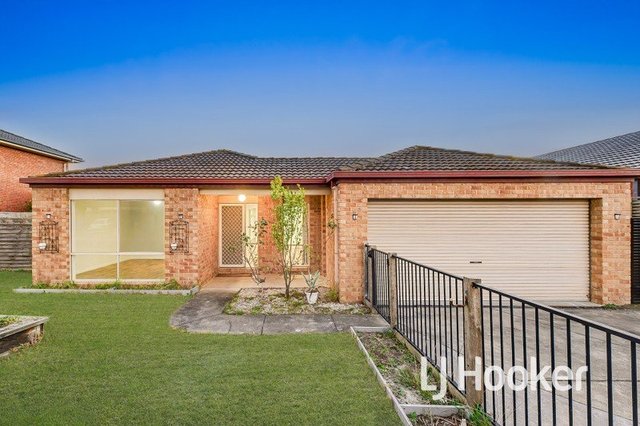35 Bateman Grove, VIC 3976