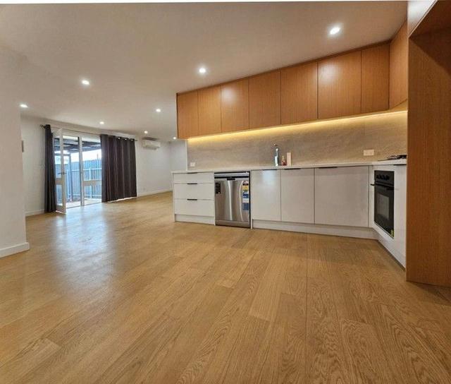 27 Koongarra Crescent, SA 5115