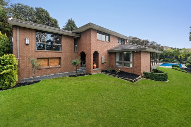 3 Strickland Drive, VIC 3150