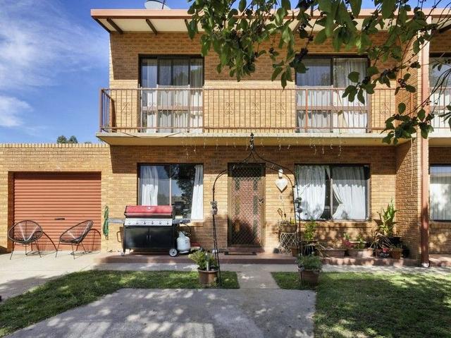 2/2 McKibbin Court, VIC 3690