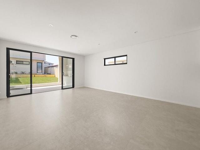 12B Trafalgar Street, NSW 2192