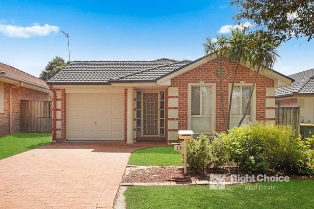 17 Oakwood Place, NSW 2530