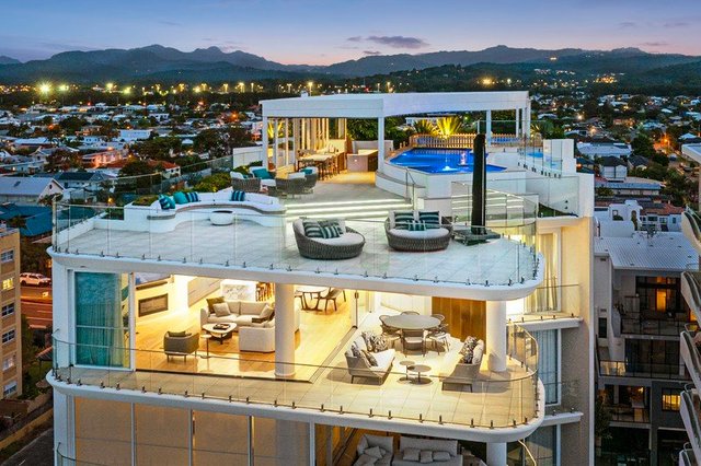 209/2C Twenty Seventh Avenue, QLD 4221
