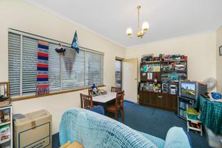 Lounge Room (2016-06-23)