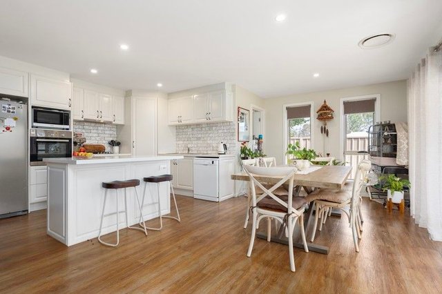 2/108 Pioneer Drive, NSW 2642