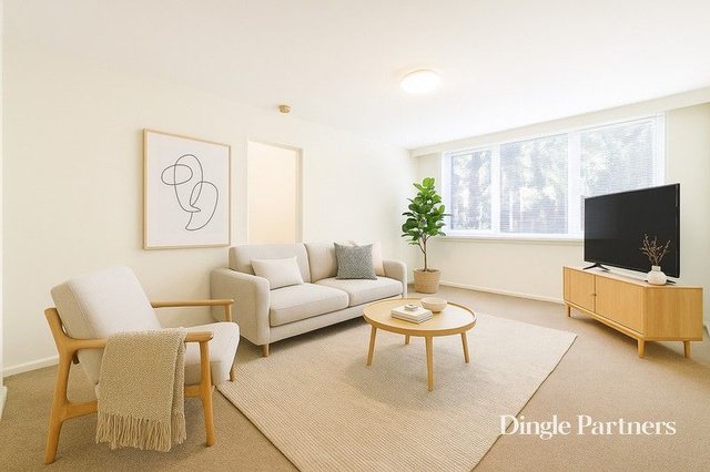 4/27 Powlett Street, VIC 3002