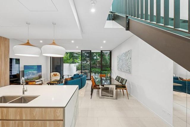 2102/30 Wellington Street, NSW 2026