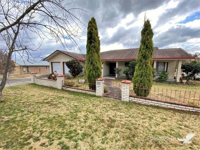 16 Pike Street, QLD 4380