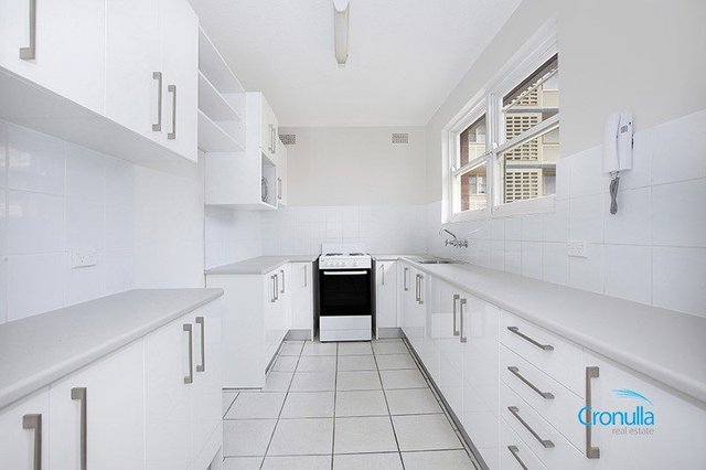 13/2 Deeban Walk, NSW 2230