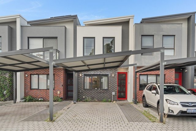 6/393 Abernethy Road, WA 6105
