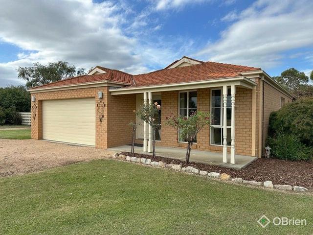 24 Wilpena Court, VIC 3875