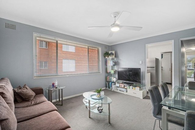 4/35 Oxley Avenue, NSW 2226