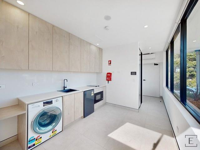 27 Allison Road, NSW 2161