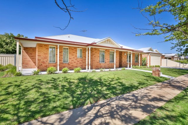 5 Birch Court, VIC 3500