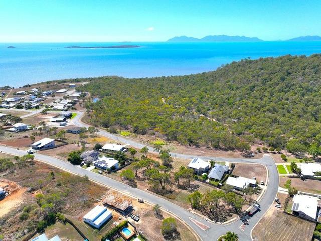 8 Grandview Terrace, QLD 4805