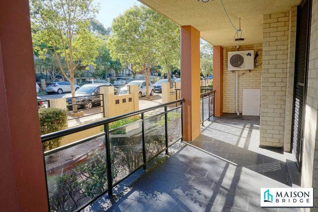 1/48 Memorial  Avenue, NSW 2160
