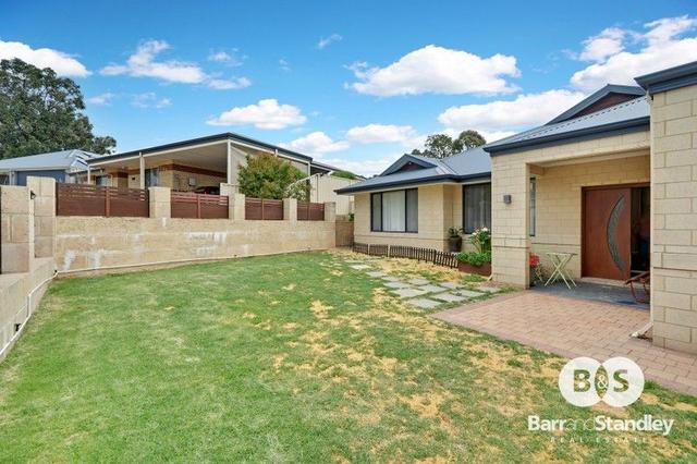 18 Robinia Rise, WA 6225
