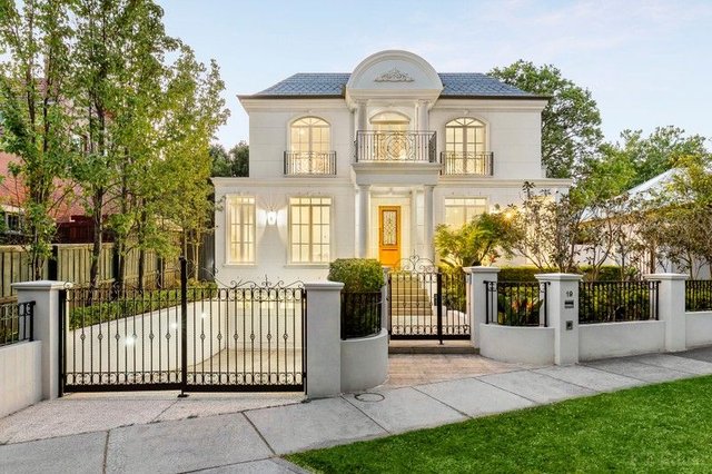 19 Rubens Grove, VIC 3126