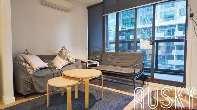 809/33 Rose Lane, VIC 3000