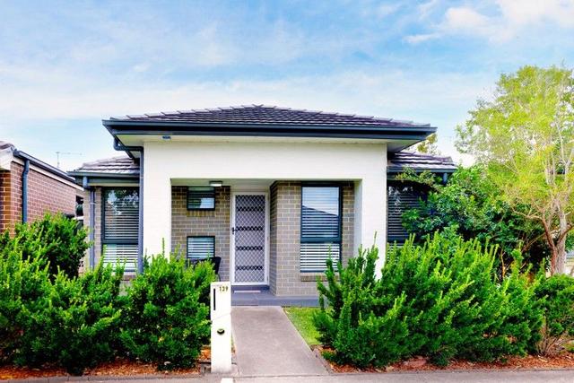 139 Glenmore Ridge Drive, NSW 2745