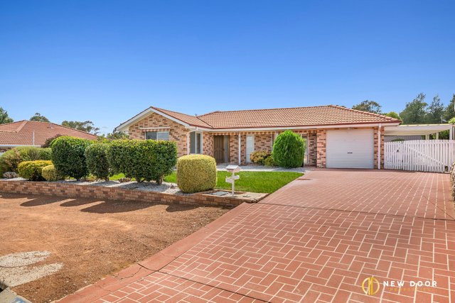 45 Chevalley Loop, ACT 2906