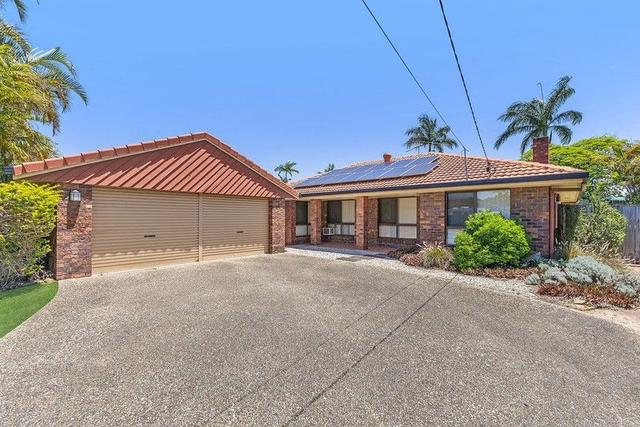 11 Featherstone St, QLD 4021