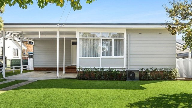 1 Douglas Street, NSW 2753