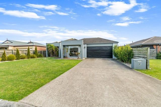 16 Giles Place, VIC 3844