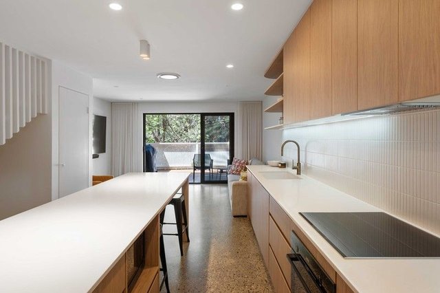 16/543 Gold Coast Highway, QLD 4224