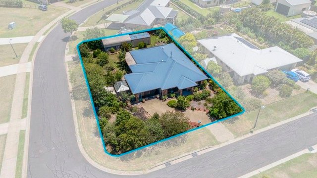 1 Truscot Court, QLD 4306