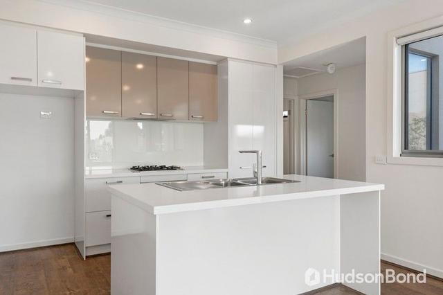 18 Heffernan Walk, VIC 3081