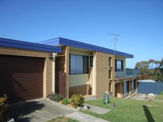House - side (2006-11-03)