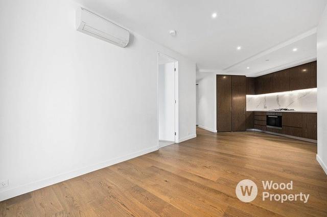 613/77 Queens Rd, VIC 3000