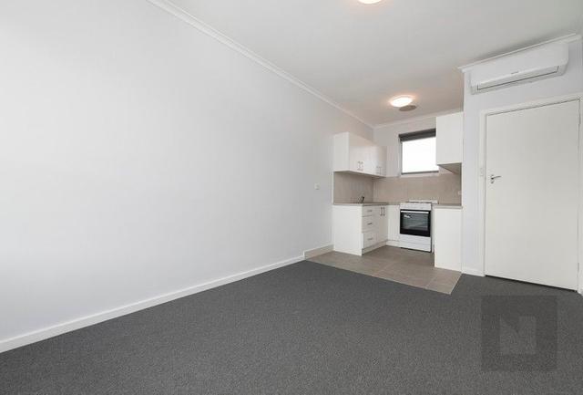 7/13 Clarendon Parade, VIC 3012