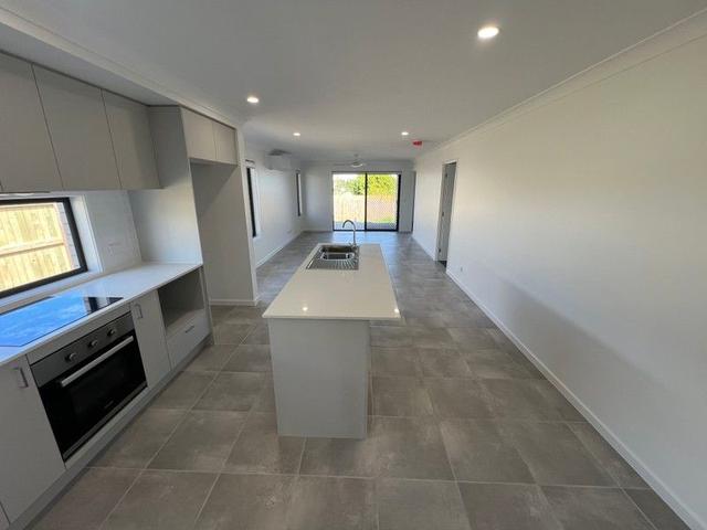 23 Pomax Street, QLD 4305