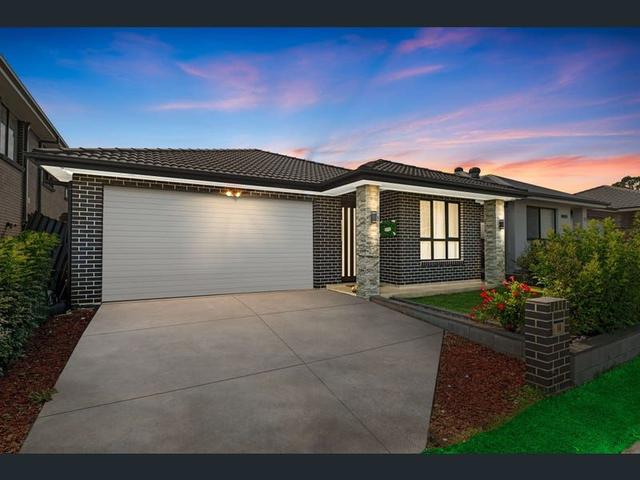 14 Briar  Road, NSW 2560