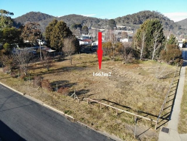 162 Foxlow Street, NSW 2623