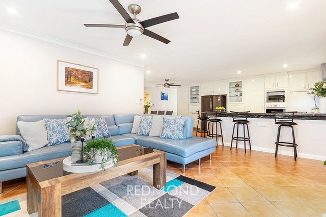 8 Stonewall Circuit, WA 6065