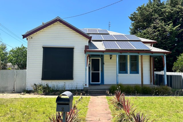 2 Doidge Street, NSW 2590