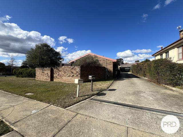 2/8 Frederick Street, NSW 2620