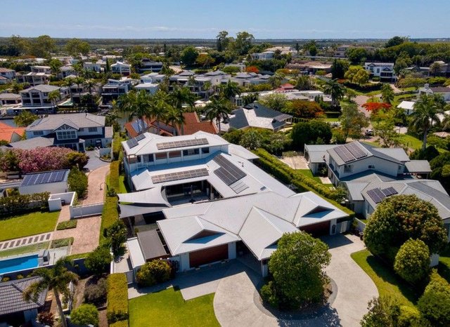 5823 Bayview Walk, QLD 4212